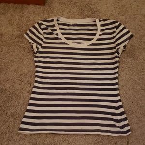 Striped Skinny-Tee